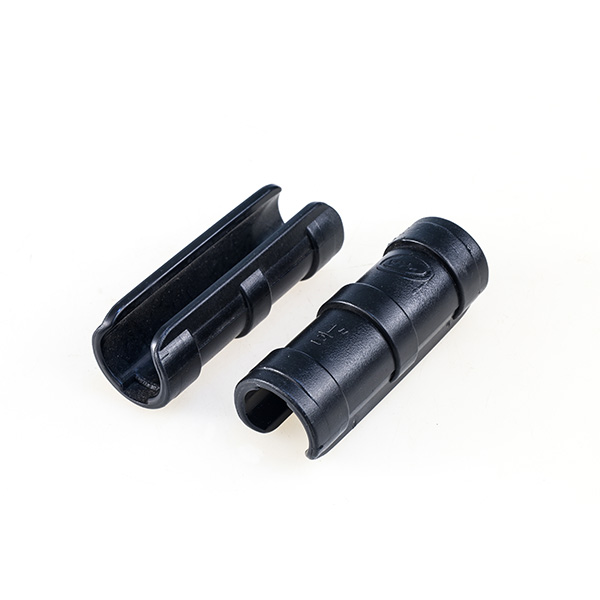 S210-1 1/2 Inch Plastic Pipe Clamp 1/2 吋塑膠管夾 / 12.7mm 黑色桿夾 / 植物溫室拱形夾 / 塑膠薄膜夾 / 園藝支撐架夾 / 生長行植物覆蓋網夾 / 隧道固定管夾 / 溫室資材 / 固定網夾 / 錏管夾 / 亞管夾 1/2 Inch Plastic Pipe Clamp1/2 吋塑膠管夾 / 12.7mm 黑色桿夾 / 植物溫室拱形夾 / 塑膠薄膜夾 / 園藝支撐架夾 / 生長行植物覆蓋網夾 / 隧道固定管夾 / 溫室資材 / 固定網夾 / 錏管夾 / 亞管夾