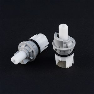 塑膠心軸（半月型）水龍頭閥芯 / Delta 冷熱水龍頭無墊圈閥芯